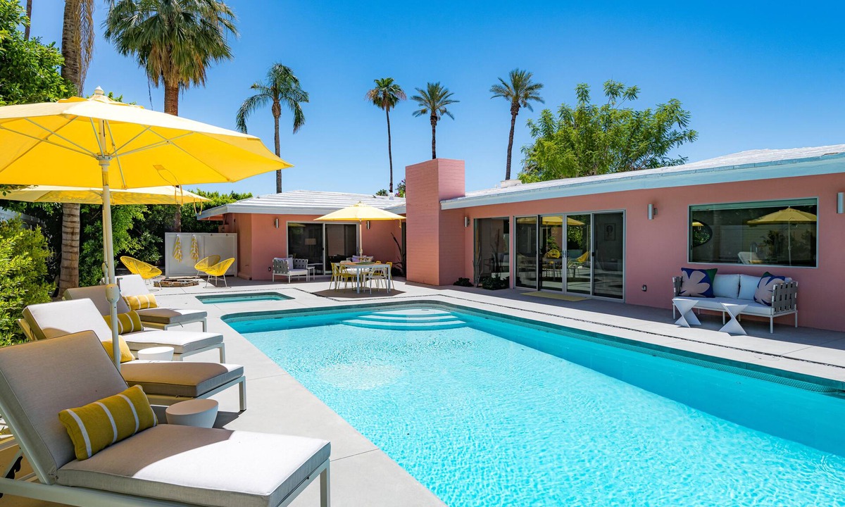 The Movie Colony House | Movie Colony Luxury Remodeled Mid-Century