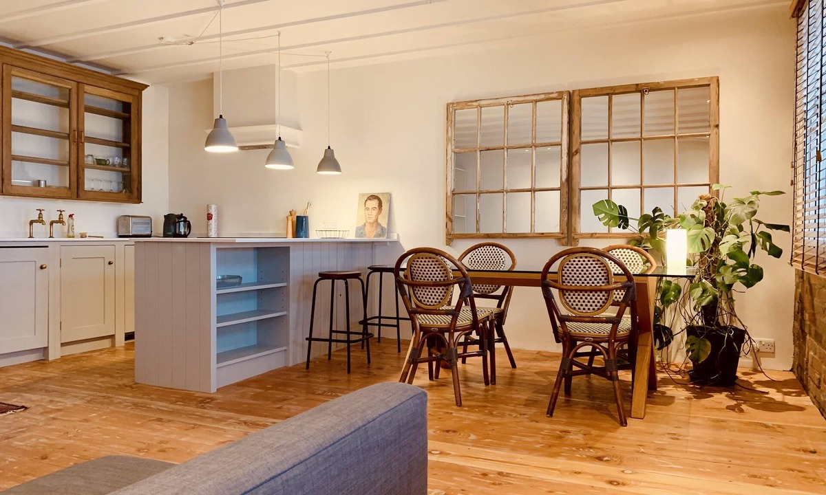 Haggerston Apartment | My Chic Hoxton Mews Home zone1