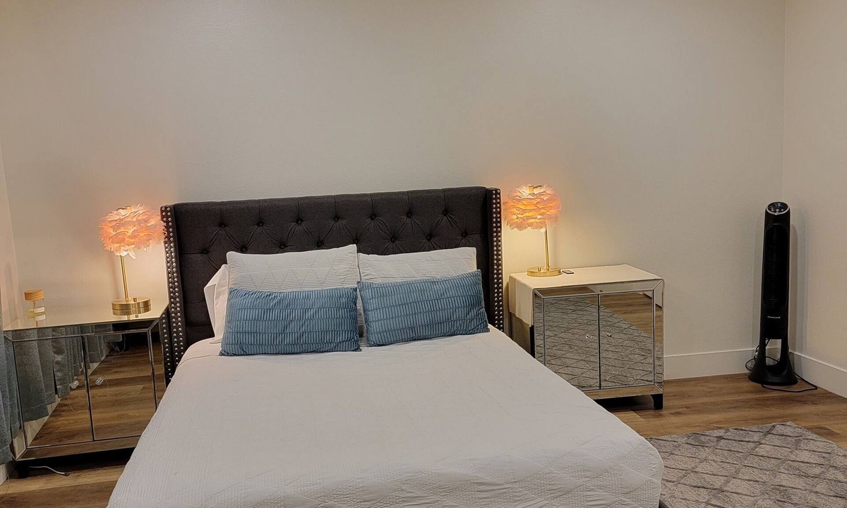 Buena Park Condo | Near Disneyland Knott's Berry & Farm