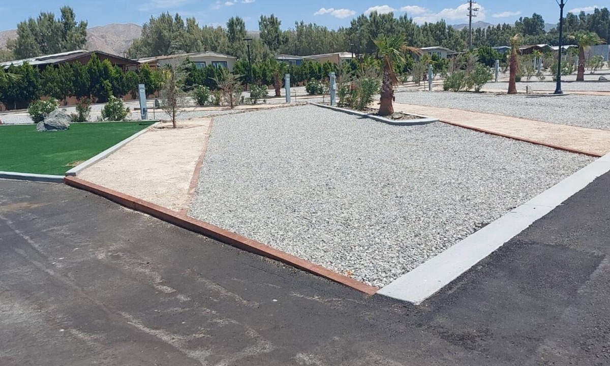 Desert Hot Springs RV Rental | New Modern RV Resort with Mountain Views Site 61