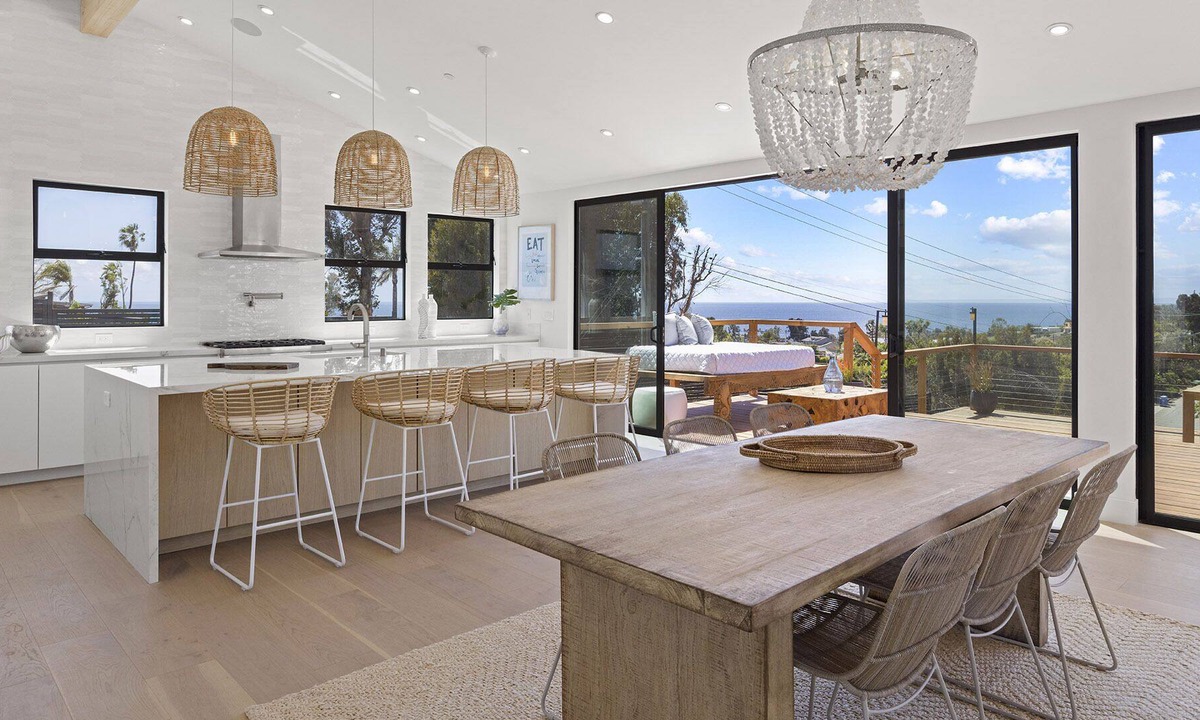 Western Malibu House | New Modern & Spacious Malibu Home w/Ocean Views, Large Decks, Spa