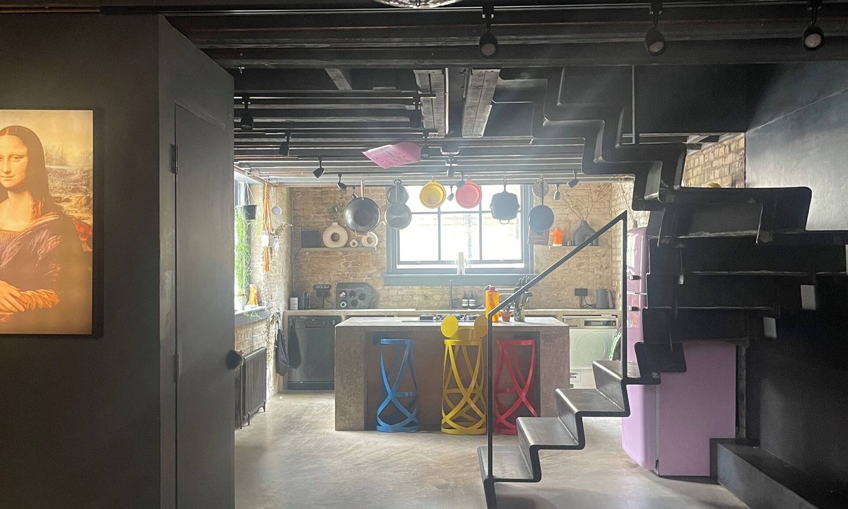Woolwich Riverside Apartment | New York Loft Style Apartment, 10 mins from London City Airport & Canary Wharf