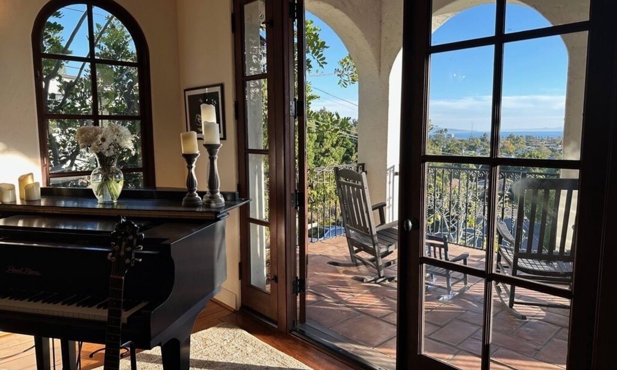 Pacific Palisades House | Ocean Views - Walk to Village - Minutes to Beach!