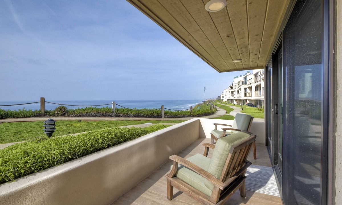 Seascape Sur Solana Beach | San Diego Coast