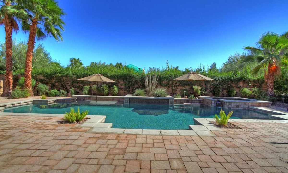 La Quinta House | One of kind Entertainers Delight Home surrounded by Mountains