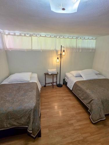 Orange Hostel | Hollywood