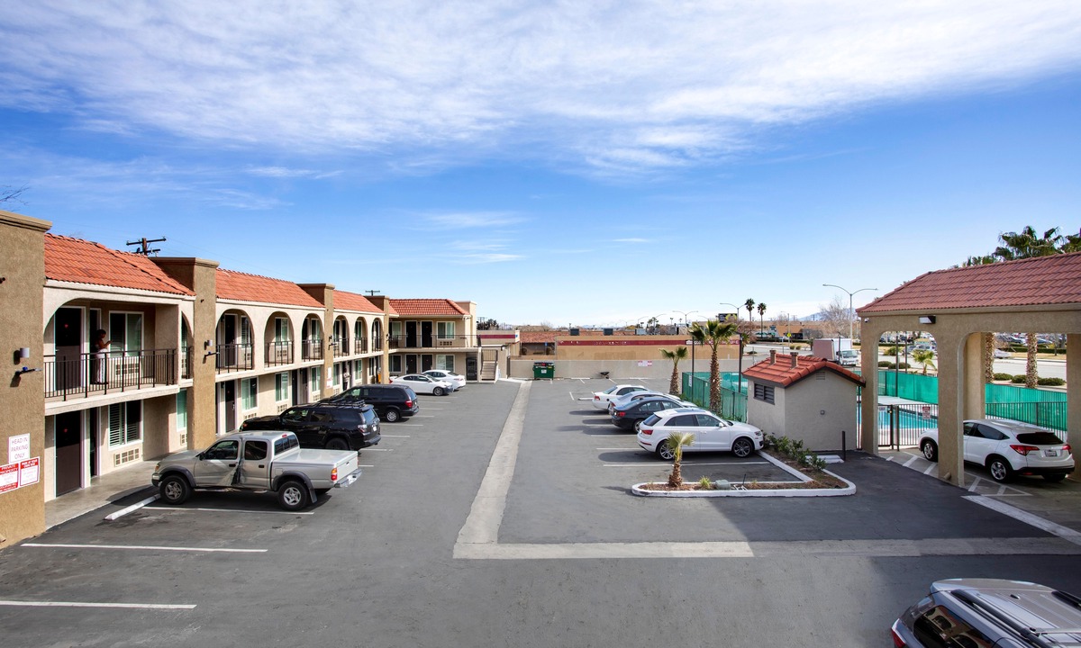 Palmdale Hotel | OYO Hotel Palmdale - Antelope Valley