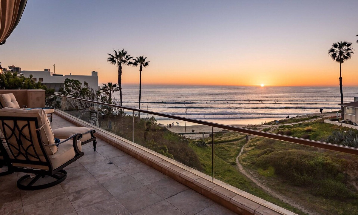North Pacific Beach House | Pacific Beach Villa w/Ocean Views & Spa