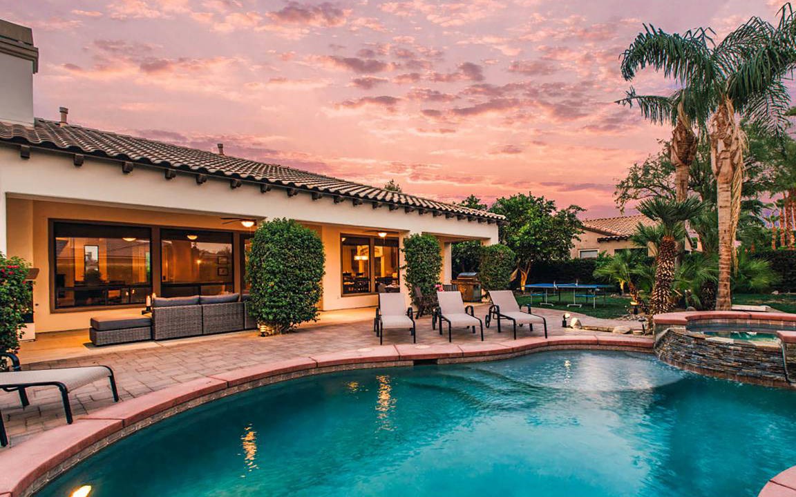 Rancho Santana House | Palisades by AvantStay Palm Tree Oasis Pool & Outdoor Lounge