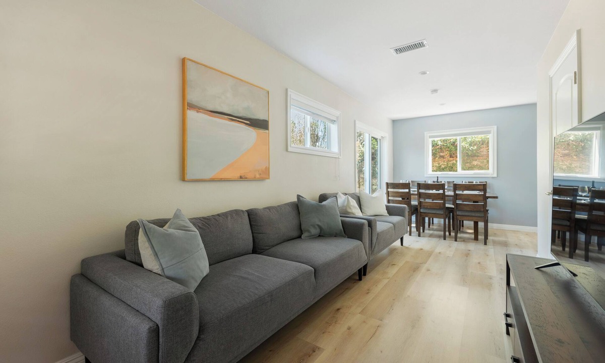 Lamanda Park House | Pasadena 3BR Townhome Ideal for Long Stays