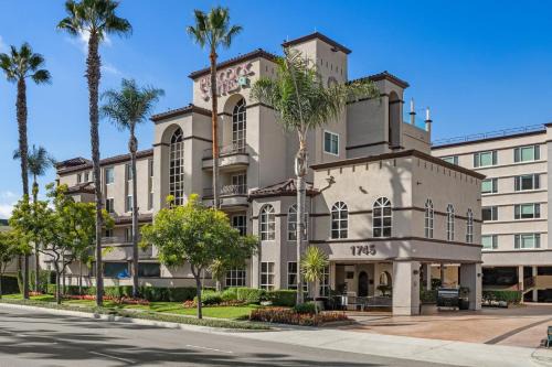 Peacock | Anaheim Resort