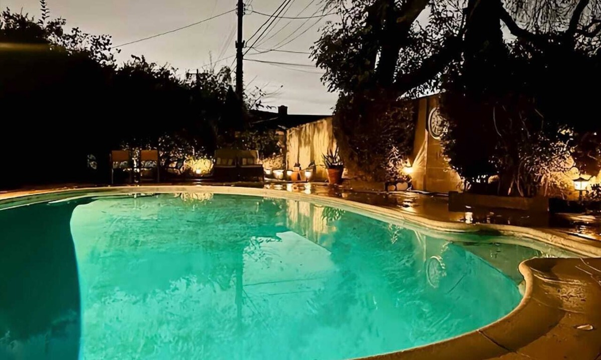 Rustic Lane House | Perfect Home Near Disneyland