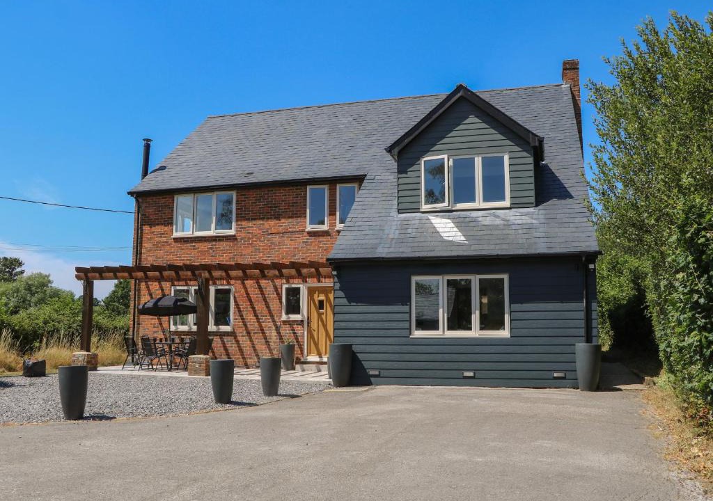 New Forest District House | Perry Dees