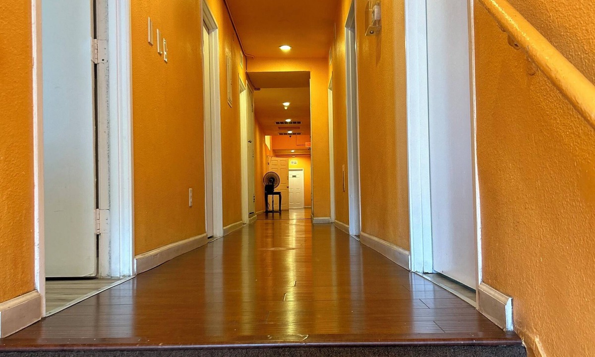 Harbor Gateway North Hotel | Plaza Hotel Gardena
