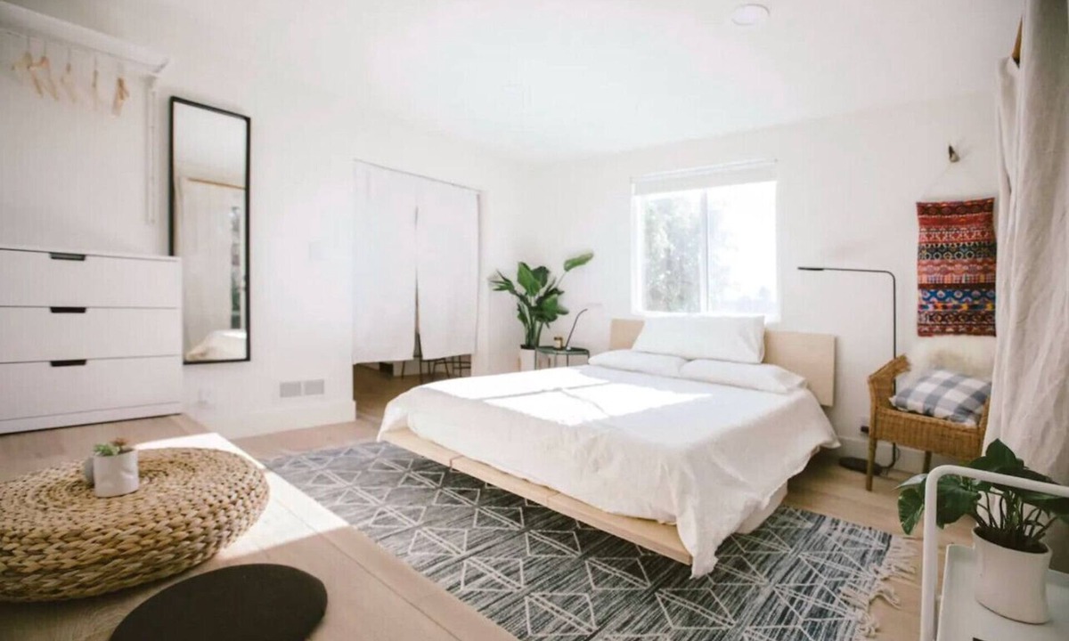 Los Feliz Condo | Private & Quiet Los Feliz Guest Suite with VIEWS!