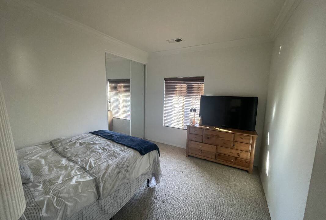 Temecula Resort | Private room ∙ 1 guest