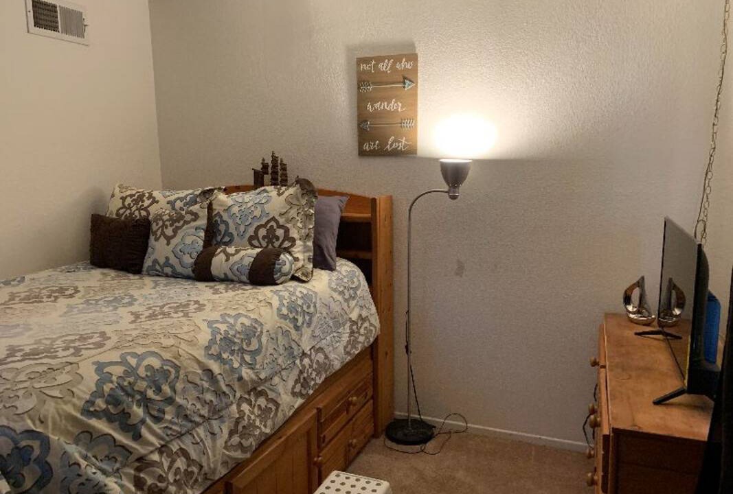 Lancaster Resort | Private room ∙ 1 guest