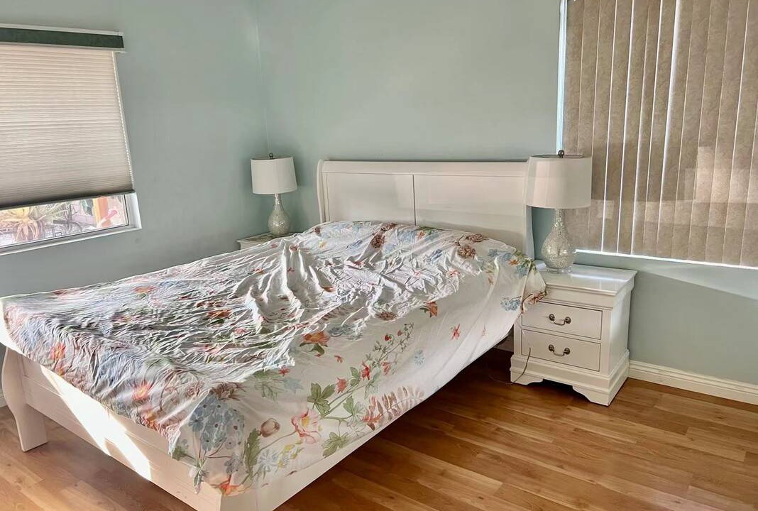 Monrovia Resort | Private room ∙ 1 guest