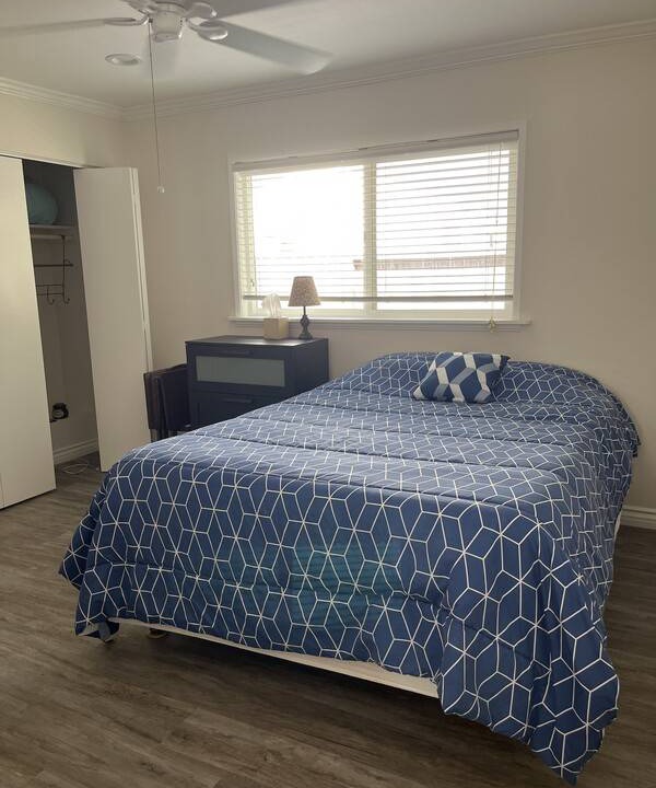 Townsite Resort | Private room ∙ 1 guest