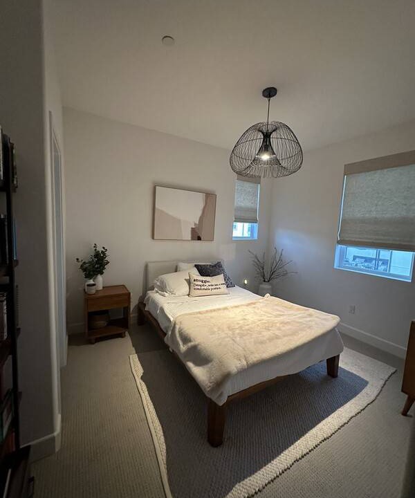 Simi Valley Resort | Private room ∙ 1 guest