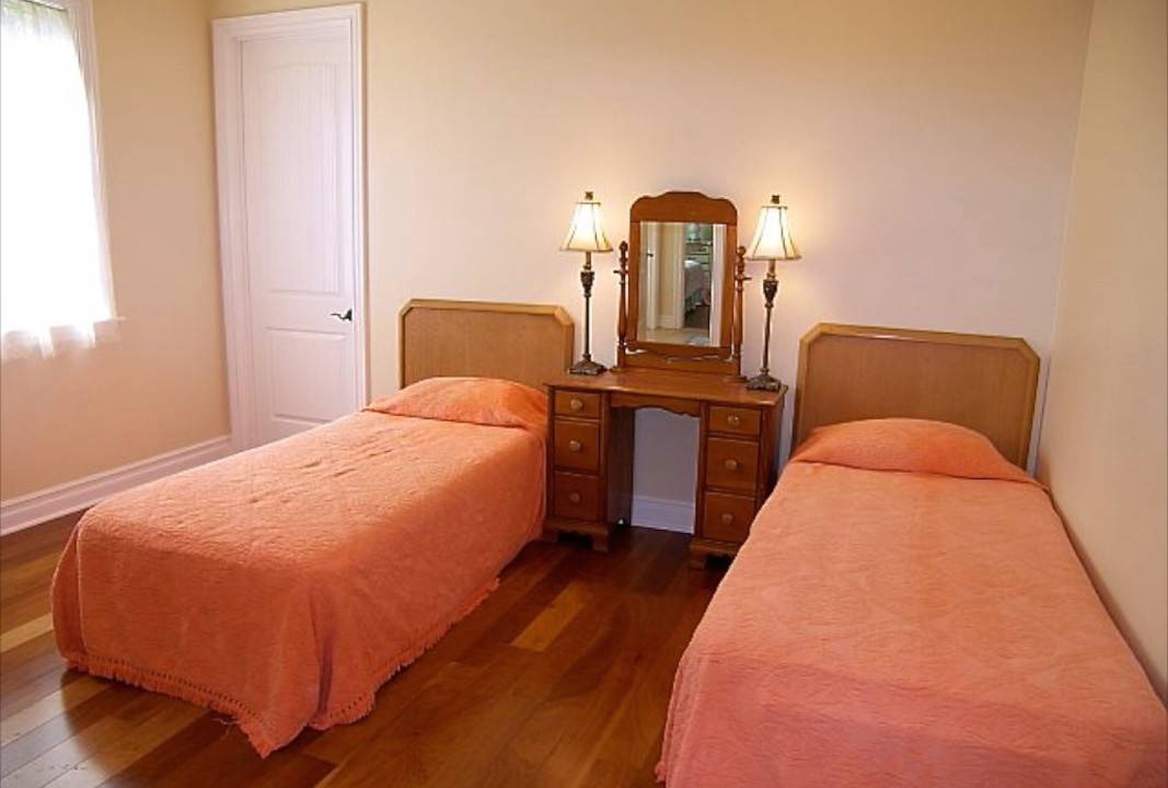 Fullerton Resort | Private room ∙ 2 guests