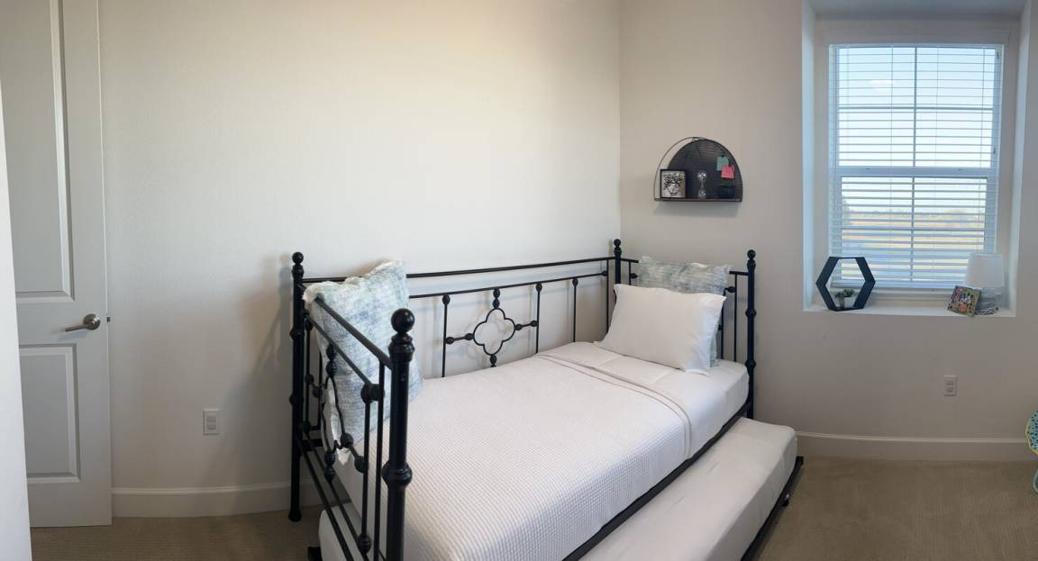 Bethel Island Resort | Private room ∙ 1 guest