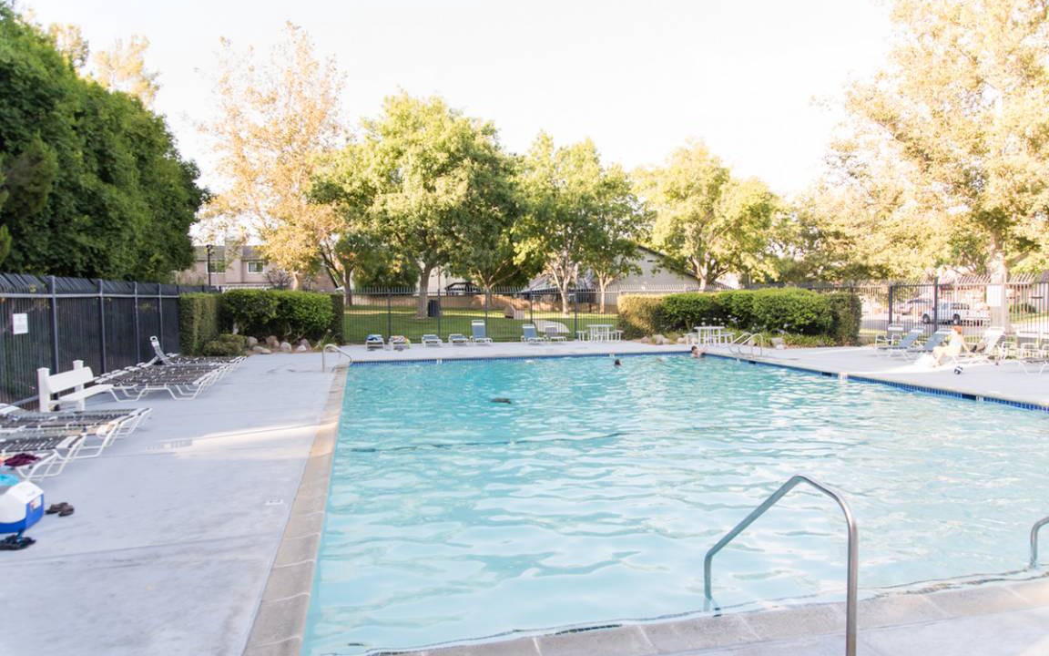 Santa Clarita Resort | Private room ∙ 2 guests