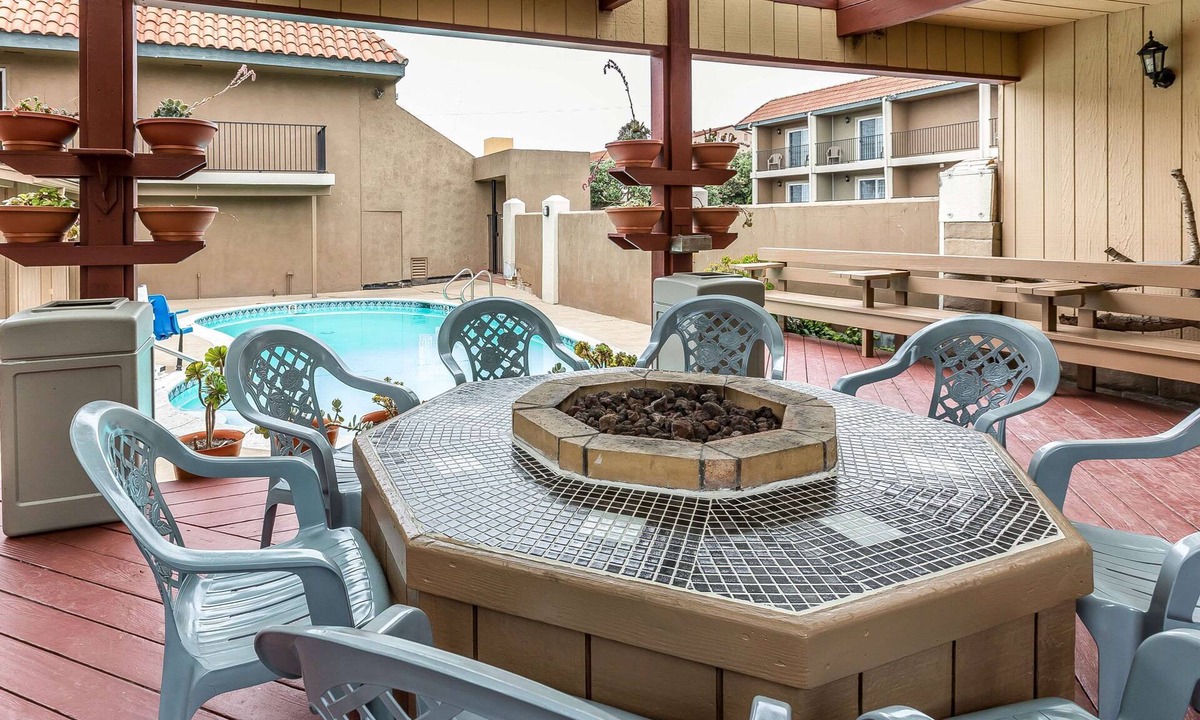 San Simeon Hotel | Quality Inn near Hearst Castle