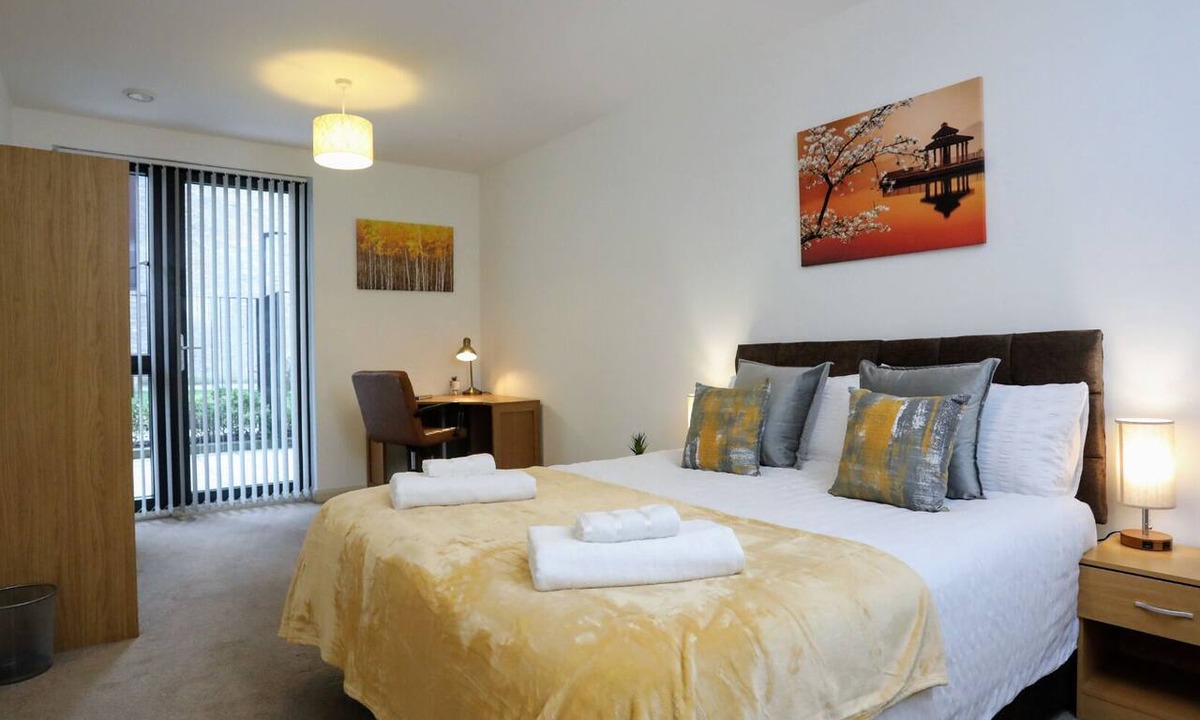 Brent Apartment | Queensbury NW9 - Modern & Spacious Ground Floor 2 Bed/2 Bath Apartment