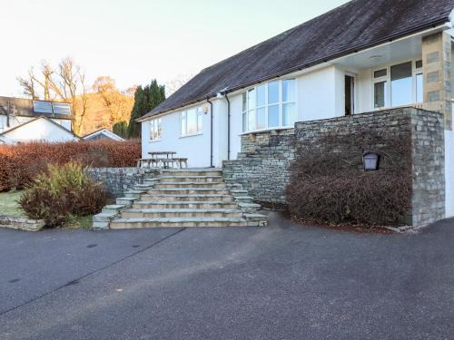 Grasmere House | Rainbow End