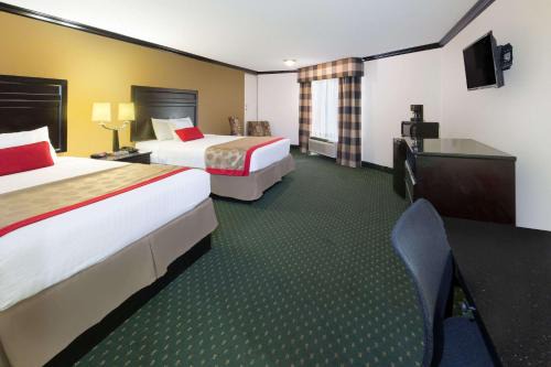 Ramada | Ontario