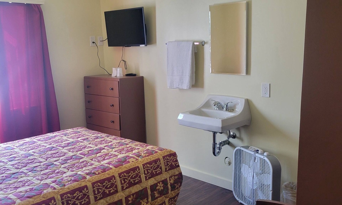 Huntington Park Hotel | Randolph Hotel