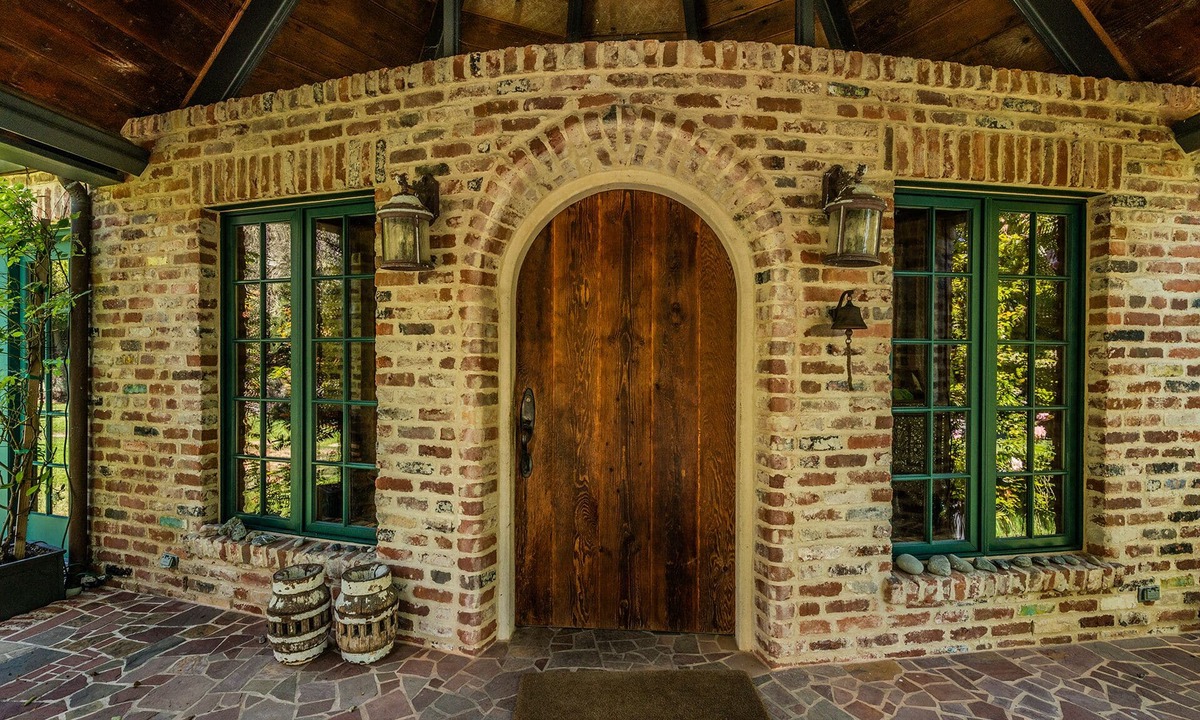 Belvedere Tiburon House | Rapunzel's Story Book Home Away-from-Home