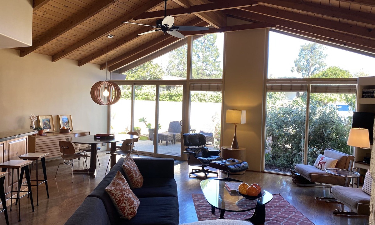 East San Roque Condo | Rare opening for Jan 2026: red-tile roof, one story condo near the Mission