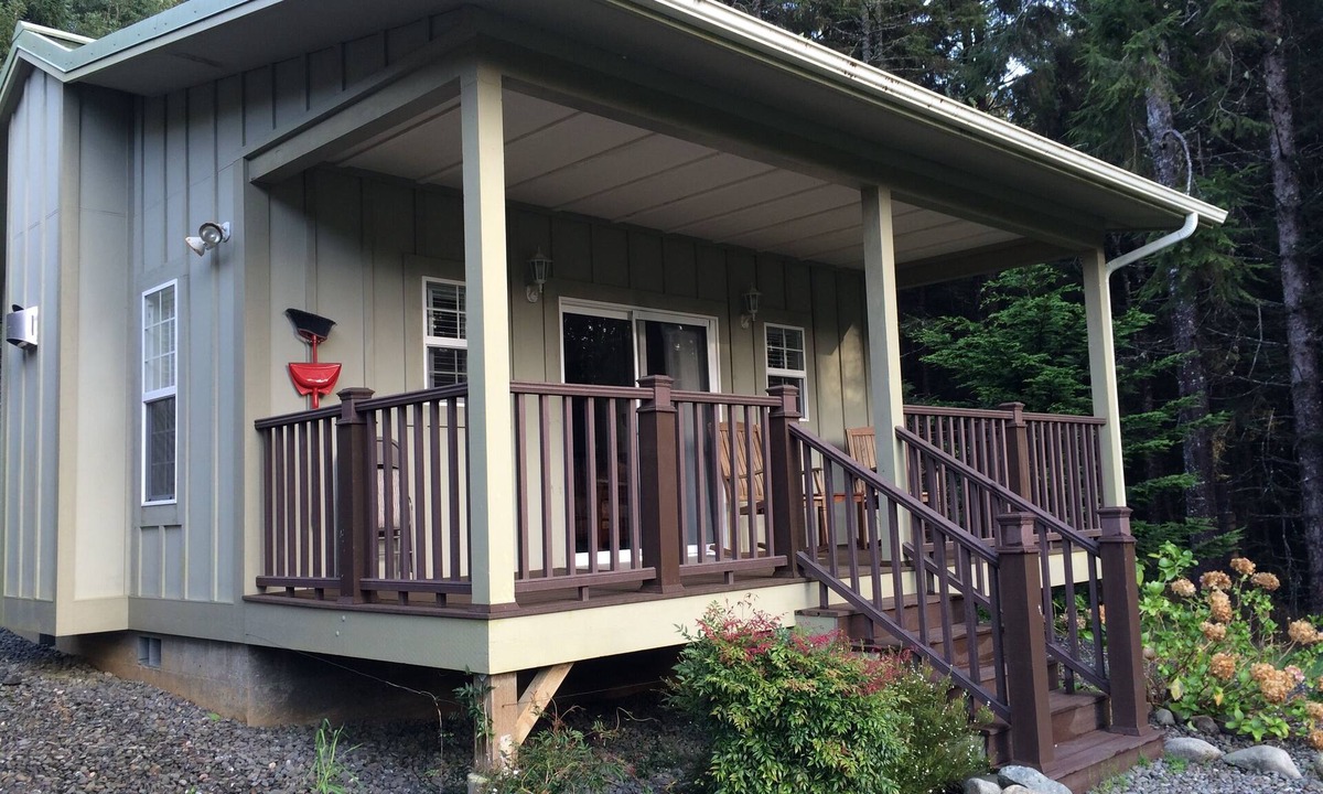 Trinidad Cabin | Redwood Forests, Beaches, Parks, Wildlife, Bird Mecca on Trinidad's North Coast