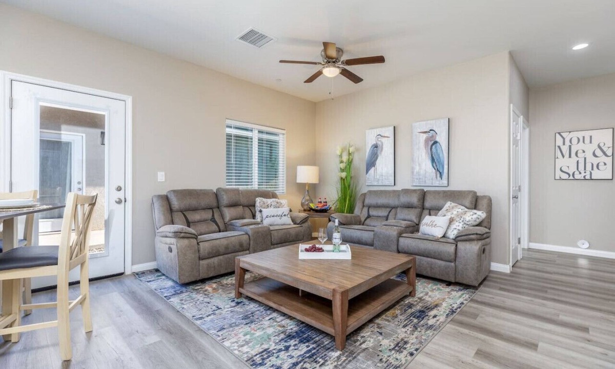 Ridgecrest House | Refreshing & Spotless-4 Bathrooms