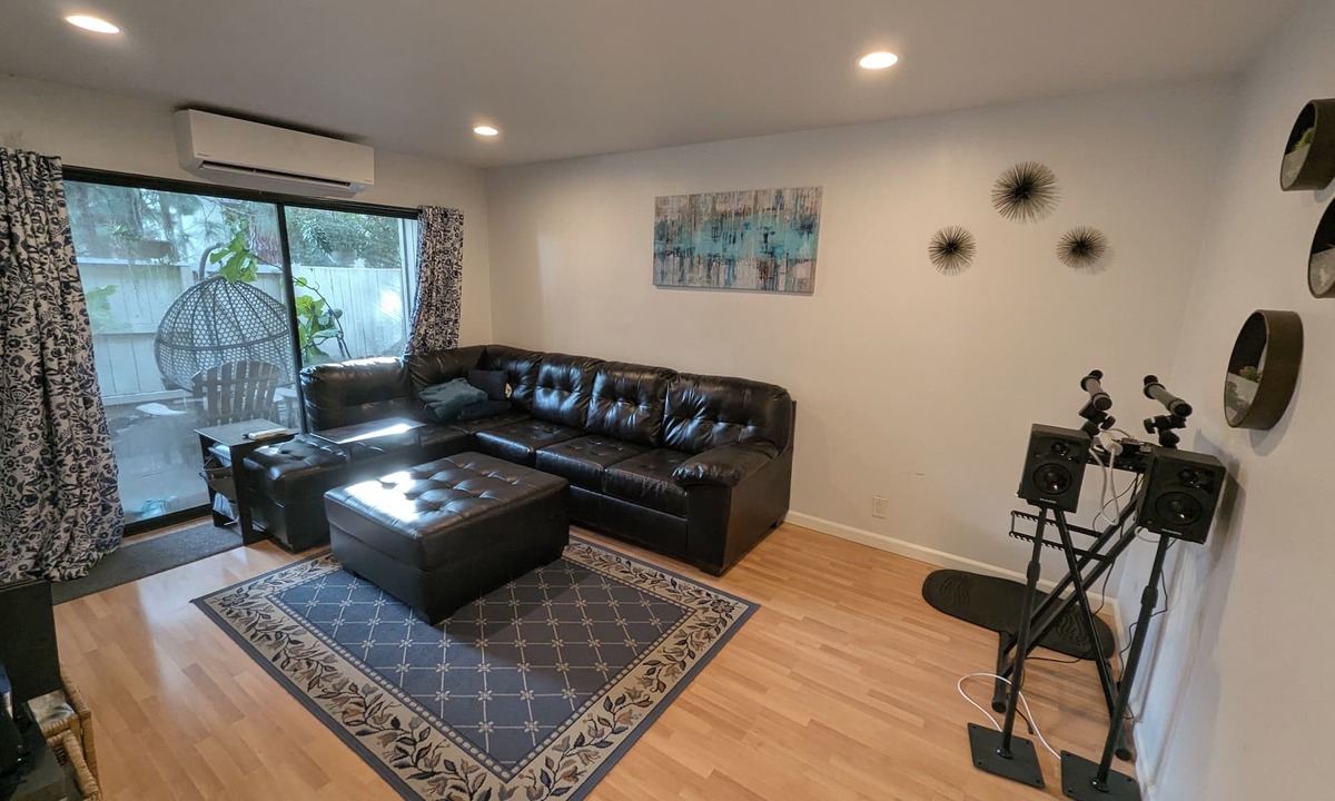 Santa Clara Condo | Relax @ private 1bed condo home near Levi's, Apple, Nvidia, SCU with workspace