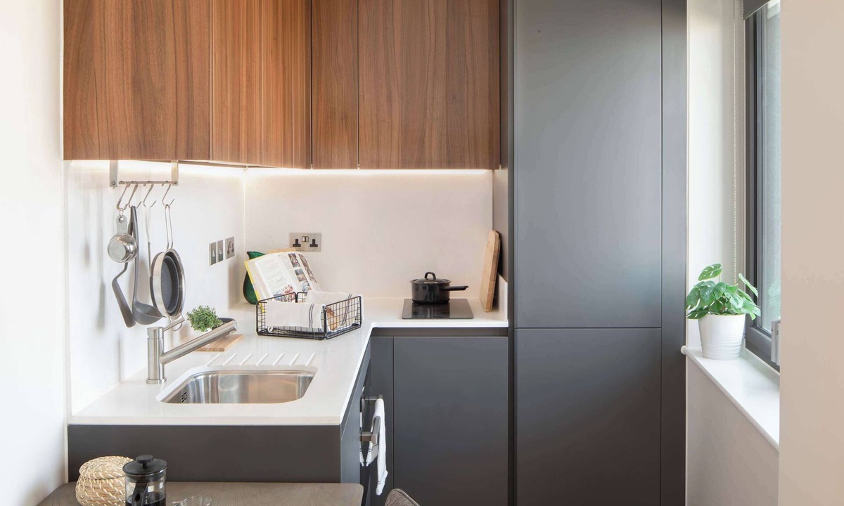 Fairfield Apartment | Remote-work ready studio with co-working : StayCozy