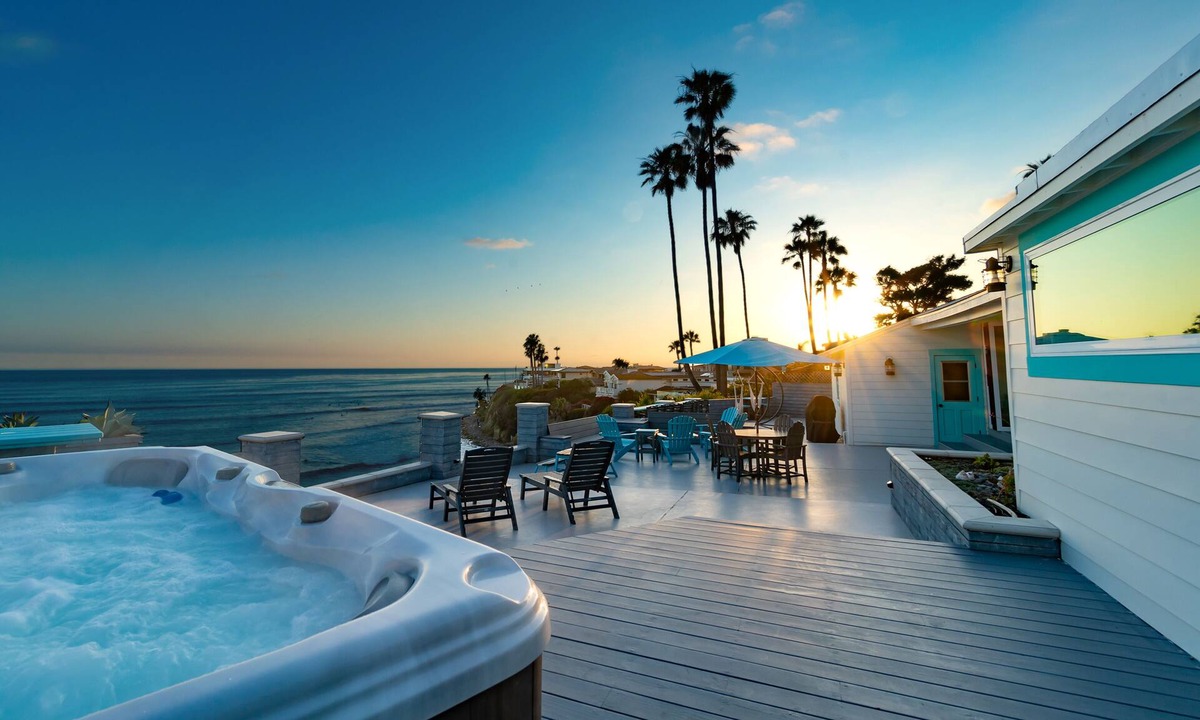 Retro Sea Cottage Ocean | La Jolla