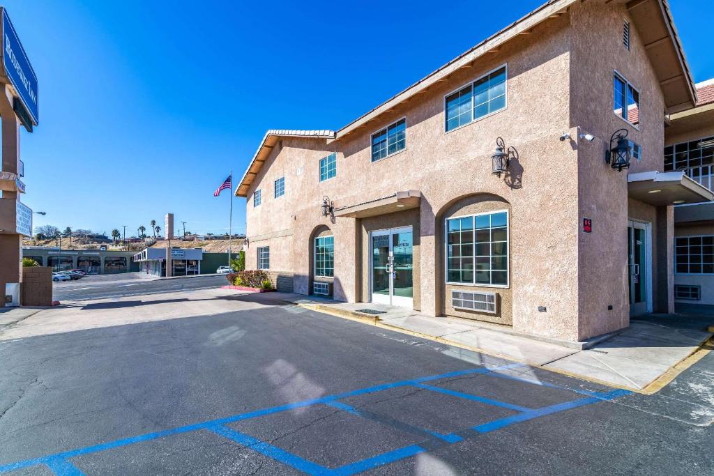 Barstow Hotel | Rodeway Inn On Historic Route 66