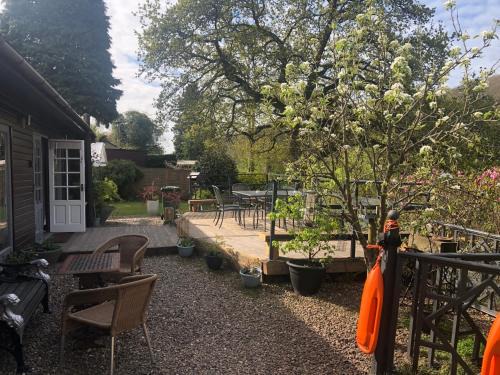 Bewdley Ski Chalet | Roundstone View
