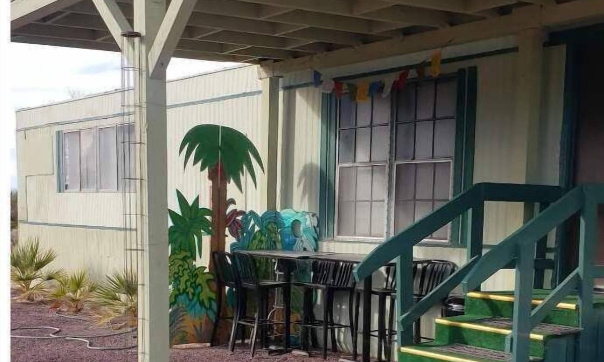 Newberry Springs Apartment | Route 66 Labyrinth Home