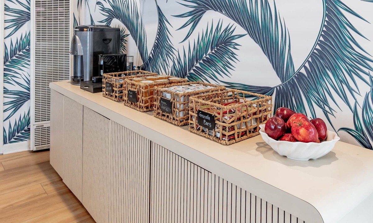 Ocean Park Hotel | Santa Monica Hotel