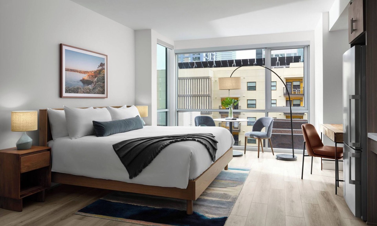 East Village Apartment | Sentral Gaslamp Quarter