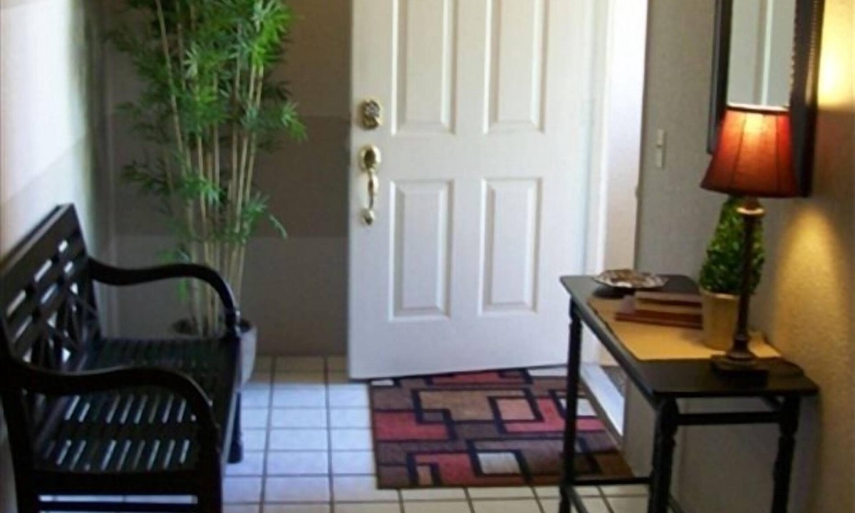 Cathedral City Condo | Serene Condo with Intoxicating Mountain, Pool and Pond Views