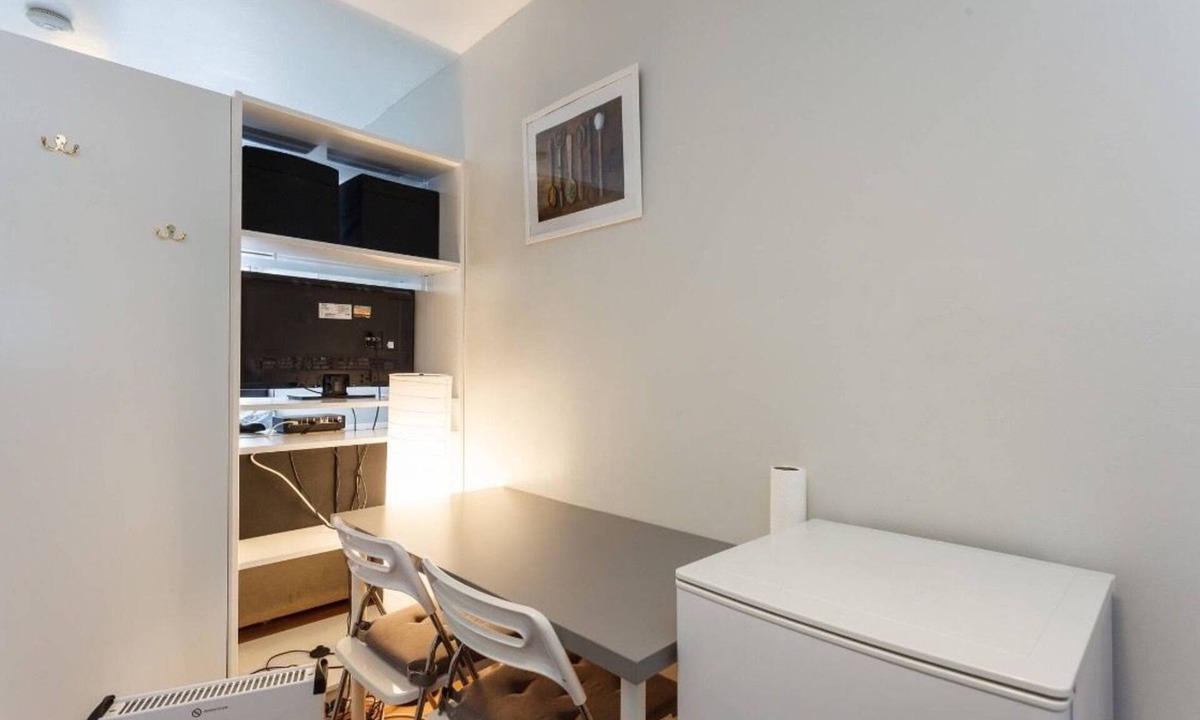 New Forest District Hotel | Shirley Apartments, Cozy Studio, 10 Min Drive to City Centre and Cruise Ship Terminals
