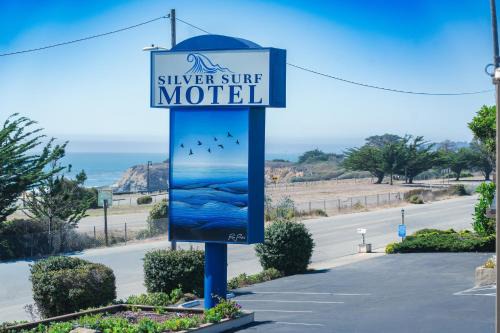 Silver Surf Motel | San Simeon