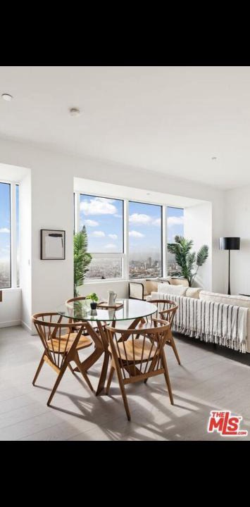 City West Apartment | Skybox Penthouse