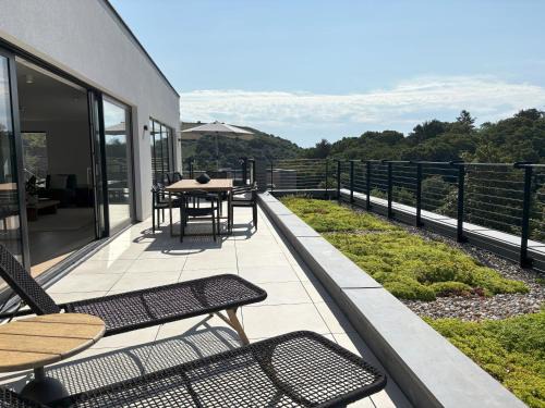 Seaton House | Skyfall