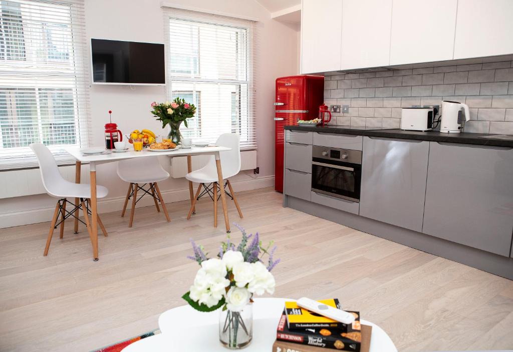 Soho Apartment | Soho Suites by Indigo Flats